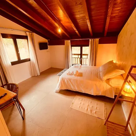 Landhuis Casa Kirana - *
